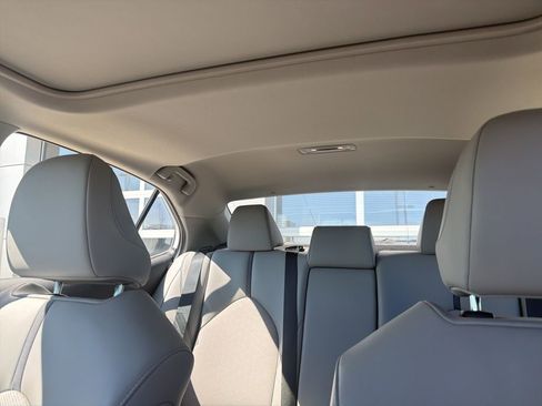 Used 2023 Toyota Camry XSE w/ Cold Weather Package image 15