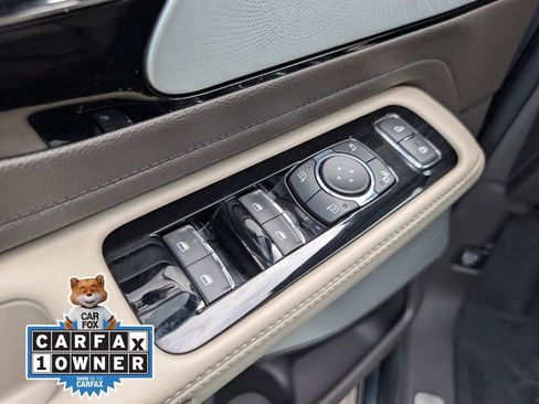 Used 2023 Lincoln Aviator Reserve w/ Equipment Group 201A RWD image 13
