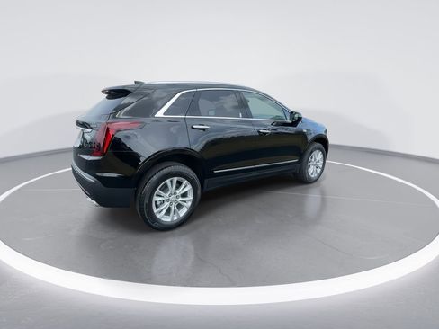 New 2026 Cadillac XT5 Luxury image 8