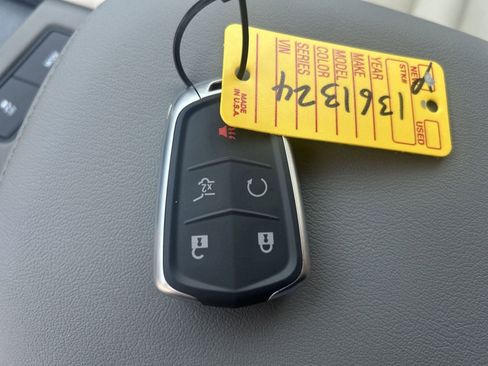 New 2025 Cadillac XT5 Premium Luxury w/ LPO, Floor Liner Package image 30