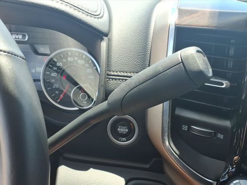 Used 2024 RAM 2500 Laramie w/ Safety Group AWD/4WD image 11