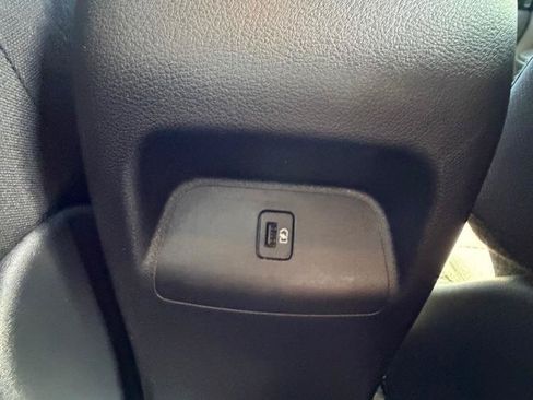 Used 2023 Nissan Sentra SV w/ All-Weather Package FWD image 18