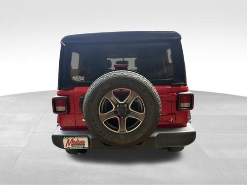 Used 2018 Jeep Wrangler Unlimited Sport S AWD/4WD image 6
