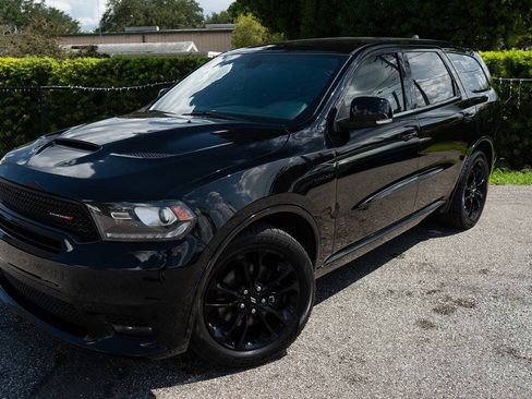 Used 2020 Dodge Durango R/T w/ Blacktop Package RWD image 2