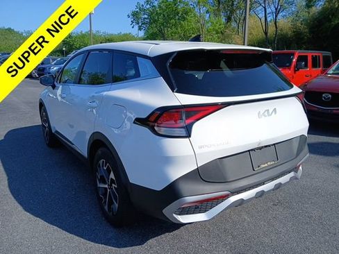 Used 2023 Kia Sportage EX FWD image 4
