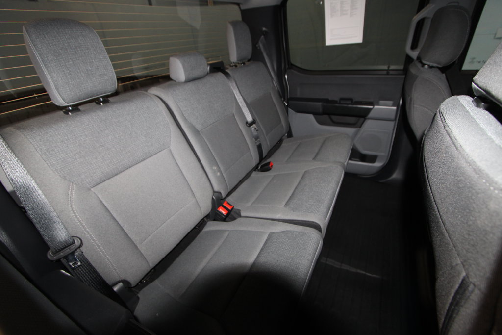 Used 2025 Ford F150 XL w/ Equipment Group 104A Hybrid AWD/4WD image 24
