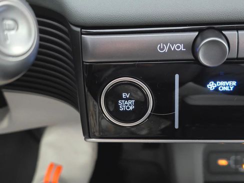 New 2026 Hyundai Ioniq 5 Limited image 28