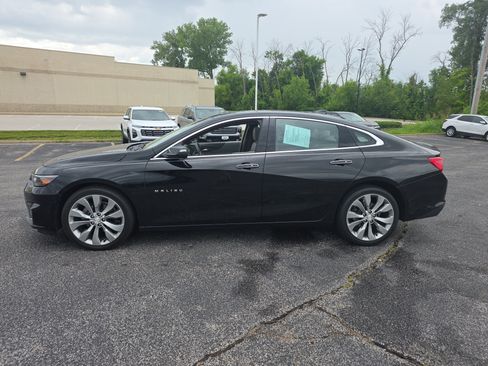 Used 2018 Chevrolet Malibu Premier w/ Premier Sun and Wheel Package FWD image 7