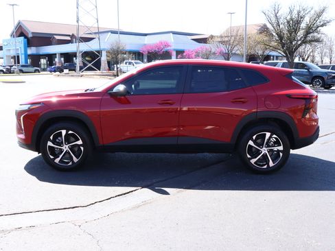 New 2026 Chevrolet Trax RS w/ Driver Confidence Package image 24