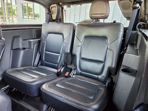 Used 2024 Ford Bronco Badlands AWD/4WD image 12