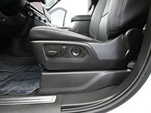 Used 2024 Chevrolet Silverado 2500 LTZ w/ LTZ Plus Package image 27