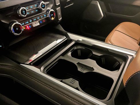 Used 2024 Ford F350 Platinum w/ Tremor Off-Road Package image 16