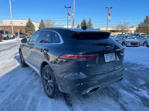 Used 2021 Jaguar F-PACE R-Dynamic S image 3