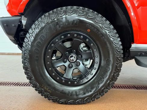 Used 2025 Ford Bronco Stroppe Edition AWD/4WD image 8