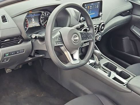 Used 2024 Nissan Sentra SV image 10