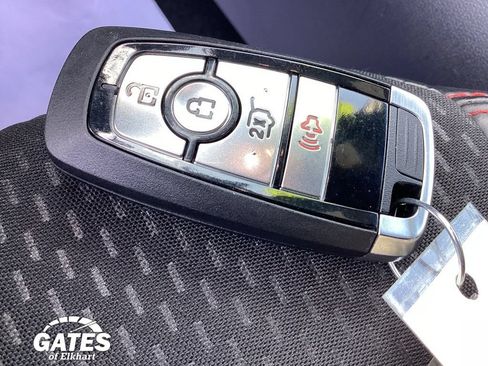 Used 2025 Ford Escape ST-Line AWD/4WD image 31