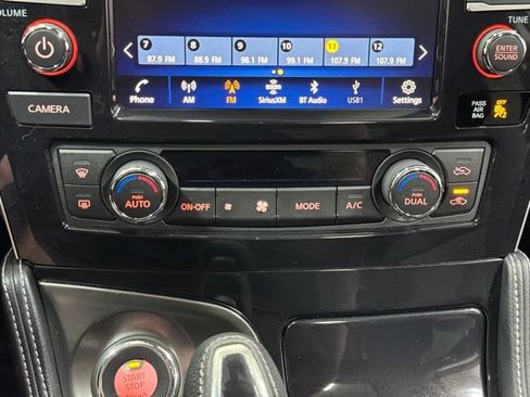 Used 2022 Nissan Maxima Platinum FWD image 20