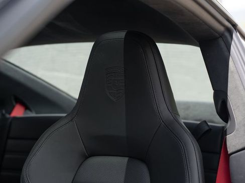 Certified 2026 Porsche 911 Carrera S RWD image 20