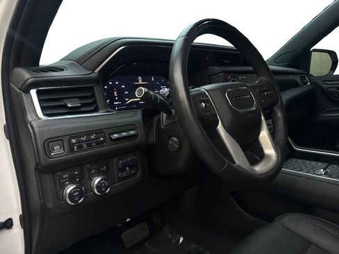 Used 2023 GMC Yukon Denali w/ Denali Reserve Package AWD/4WD image 58