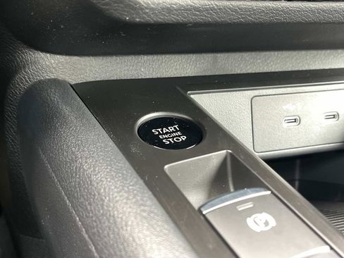 New 2026 Nissan Kicks S image 26