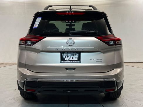 New 2026 Nissan Rogue Platinum w/ Platinum Premium Package AWD/4WD image 4