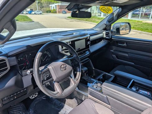 Used 2025 Toyota Tundra SR5 w/ TRD Off-Road Package AWD/4WD image 18