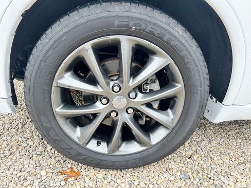 Used 2018 Dodge Durango GT image 16