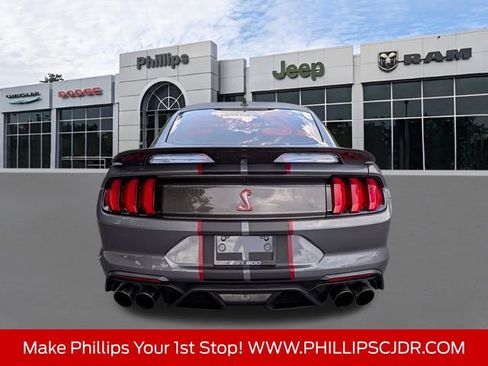 Used 2021 Ford Mustang Shelby GT500 w/ Technology Package RWD image 4