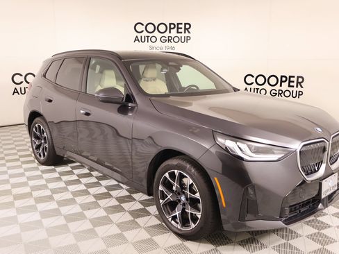 Used 2025 BMW X3 xDrive30i AWD/4WD image 1