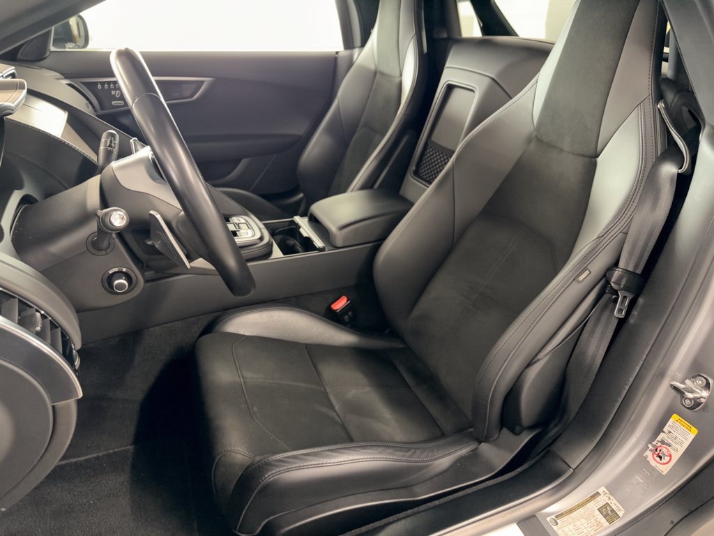 Used 2020 Jaguar F-TYPE Convertible RWD image 5