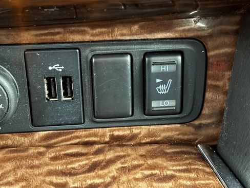 Used 2019 Nissan Armada SL w/ Premium Package image 57