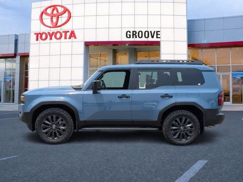 Used 2026 Toyota Land Cruiser w/ Premium Package AWD/4WD image 2
