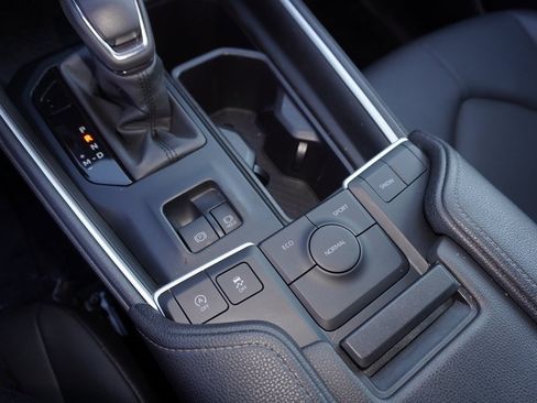 Certified 2025 Toyota Grand Highlander FWD image 18