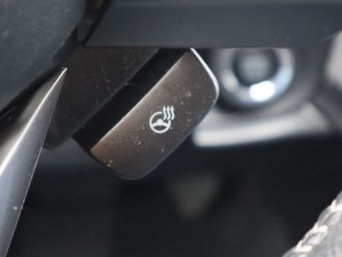 Certified 2025 Subaru Outback Limited w/ Popular Package #2 image 24