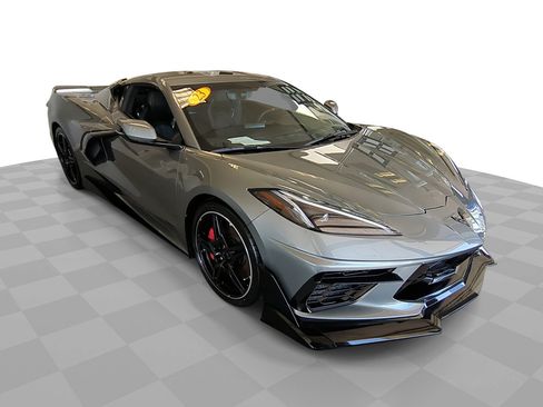 Used 2023 Chevrolet Corvette Stingray Premium Cpe w/ Z51 Performance Package RWD image 2