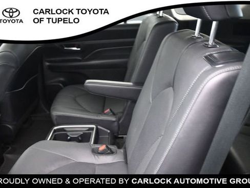 Used 2024 Toyota Grand Highlander AWD Hybrid image 33