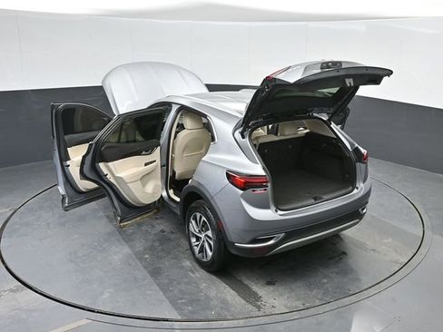 Used 2023 Buick Envision Essence image 62