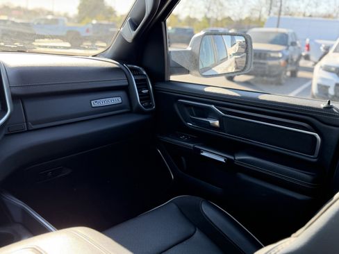 Used 2025 RAM 1500 Laramie image 16