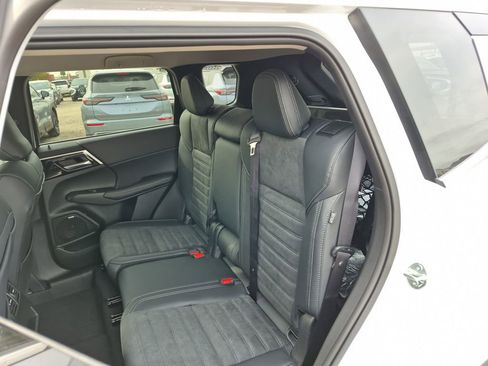 New 2026 Mitsubishi Outlander SE AWD/4WD image 44