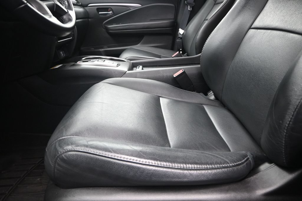 Used 2021 Honda Pilot Special Edition image 13