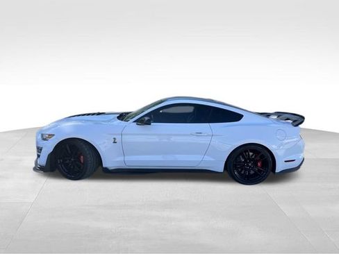 Used 2020 Ford Mustang Shelby GT500 w/ Technology Package RWD image 4