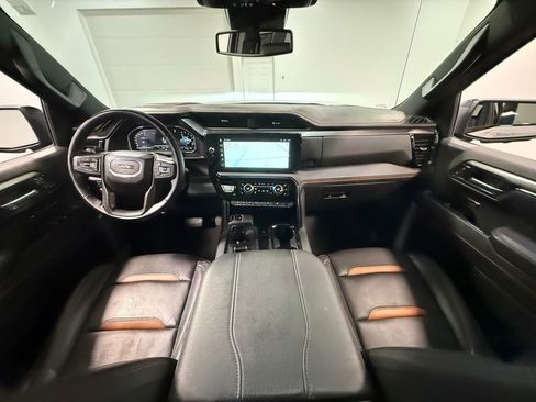 Used 2025 GMC Sierra 1500 AT4 w/ AT4 Preferred Package AWD/4WD image 70