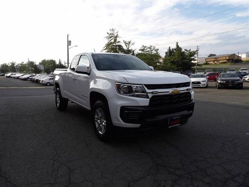 Used 2021 Chevrolet Colorado LT w/ Fleet Safety Package image 2