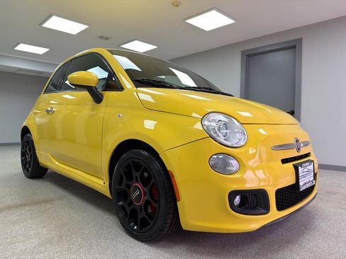 Used 2013 FIAT 500 Sport image 4