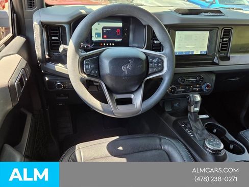 Used 2022 Ford Bronco 4-Door AWD/4WD image 7