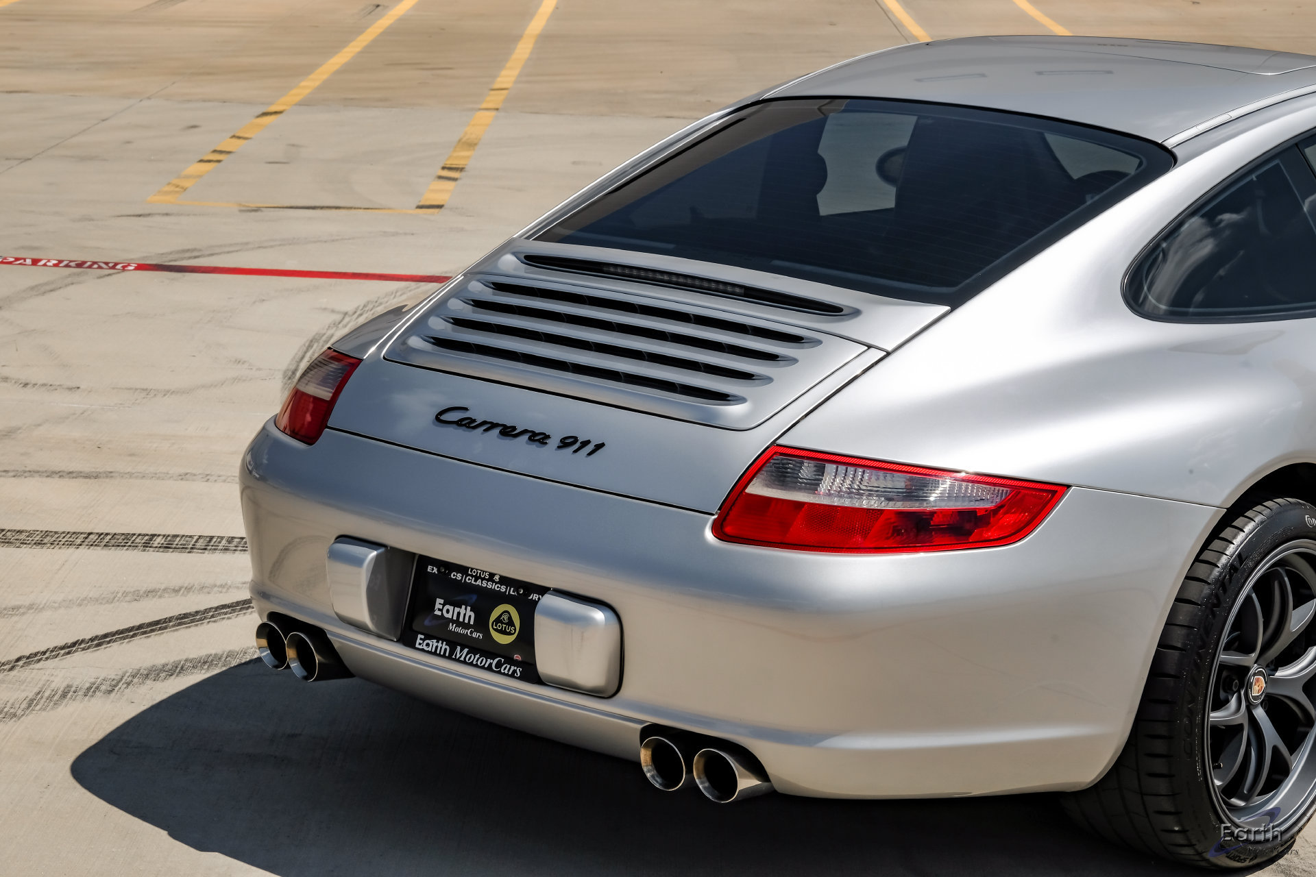 Used 2006 Porsche 911 Carrera 4 AWD/4WD image 16