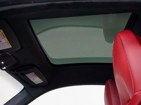 Used 2019 Porsche 911 4 Coupe image 81