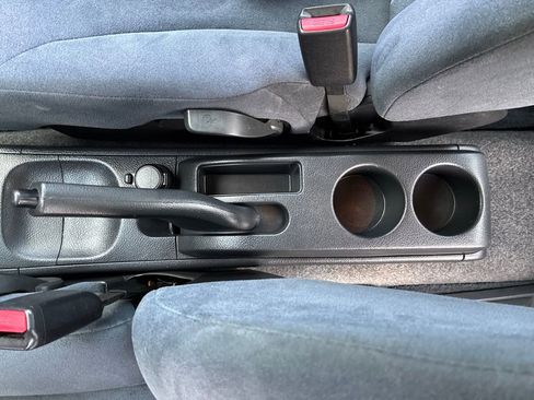 Used 2011 Nissan Versa Sedan image 24