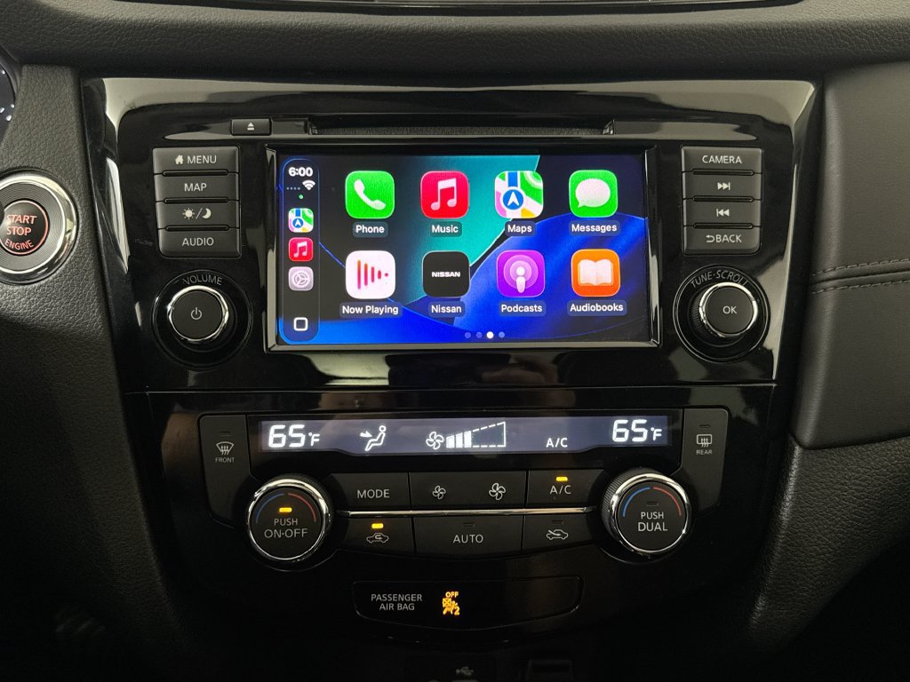 Used 2020 Nissan Rogue SL w/ Premium Package AWD/4WD image 17