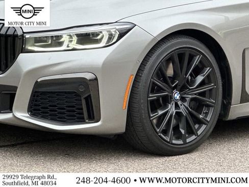 Used 2022 BMW 750i xDrive w/ Executive Package image 10